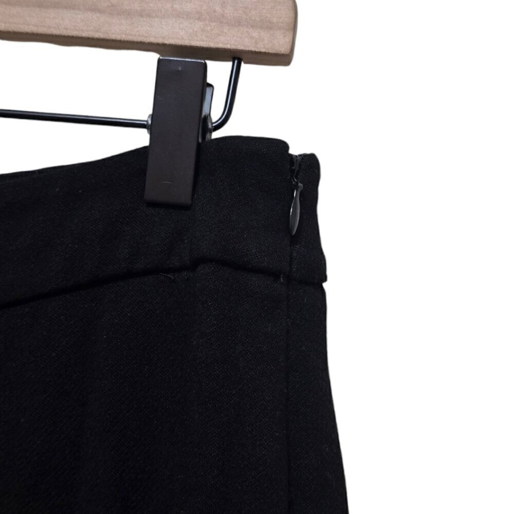 Classic Black Cropped Pants for Women - Black - Picture 4 of 10